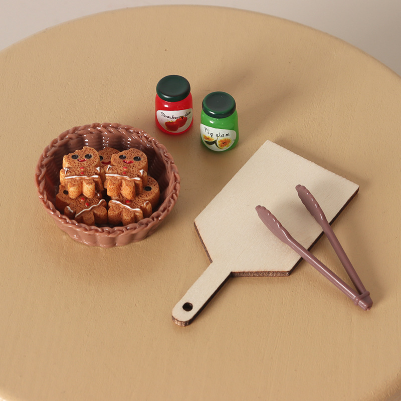 Baking Kitchen Layout - 1:12 Gingerbread Man Food Play Set,Dollhouse